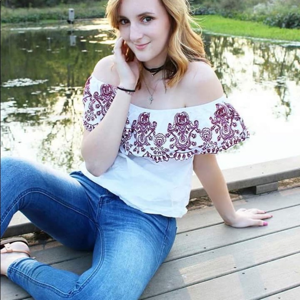 Rue 21 off the shoulder top